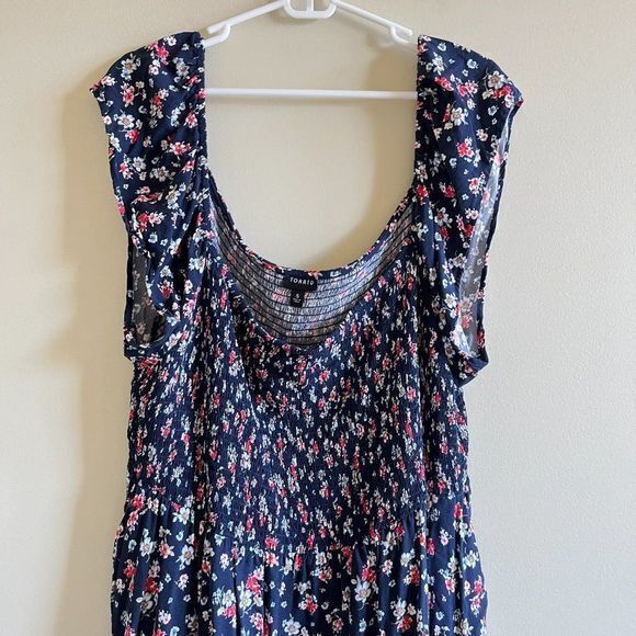 TORRID NAVY FLORAL OFF SHOULDER SKATER DRESS WOMENS PLUS SIZE 5 5X SMOCK… - Picture 5 of 10